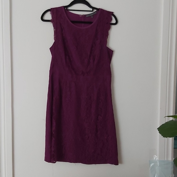 Dress - Picture 2 of 3